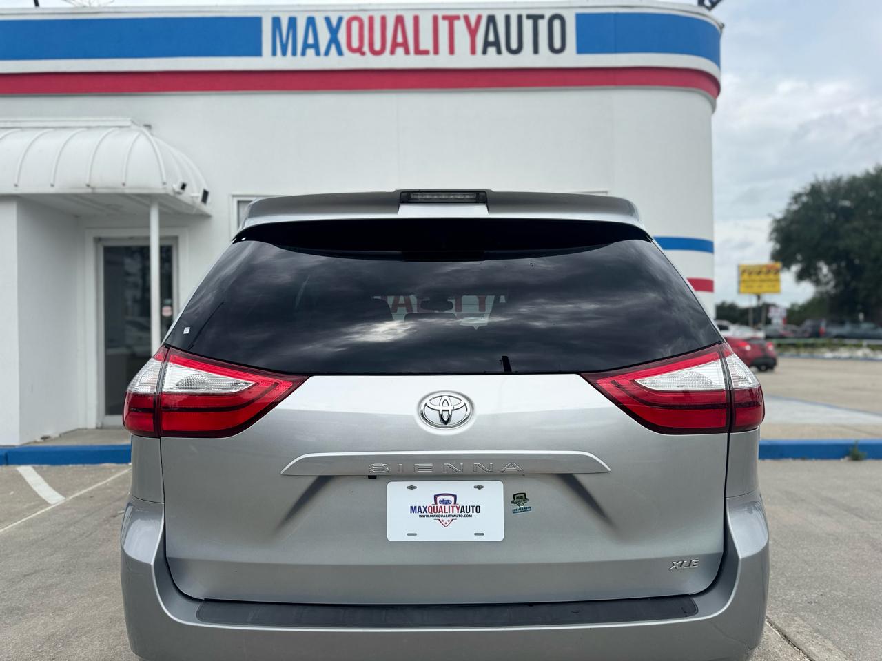 Toyota Sienna Limited Premium 7-Passenger 2018