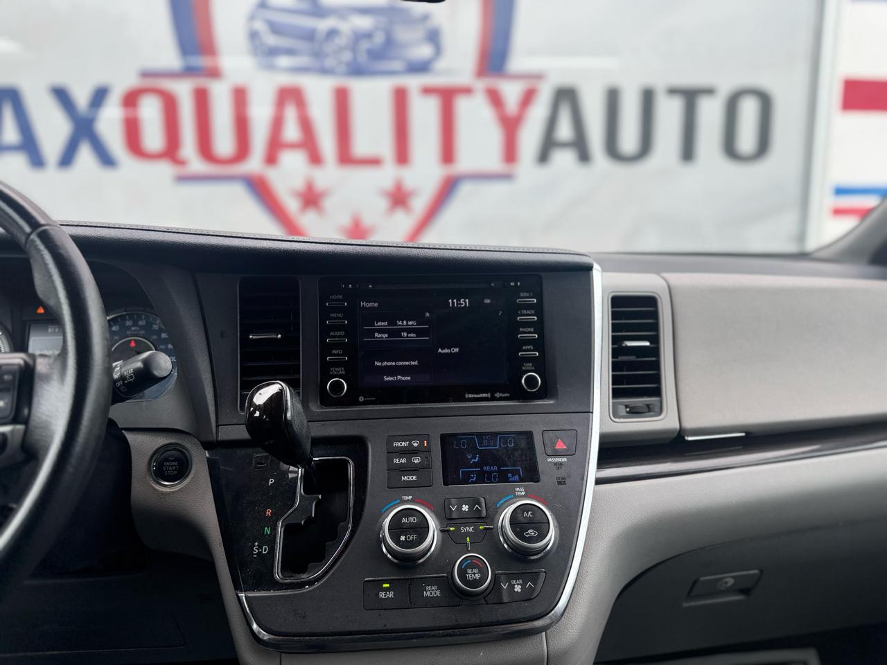 Toyota Sienna Limited Premium 7-Passenger 2018