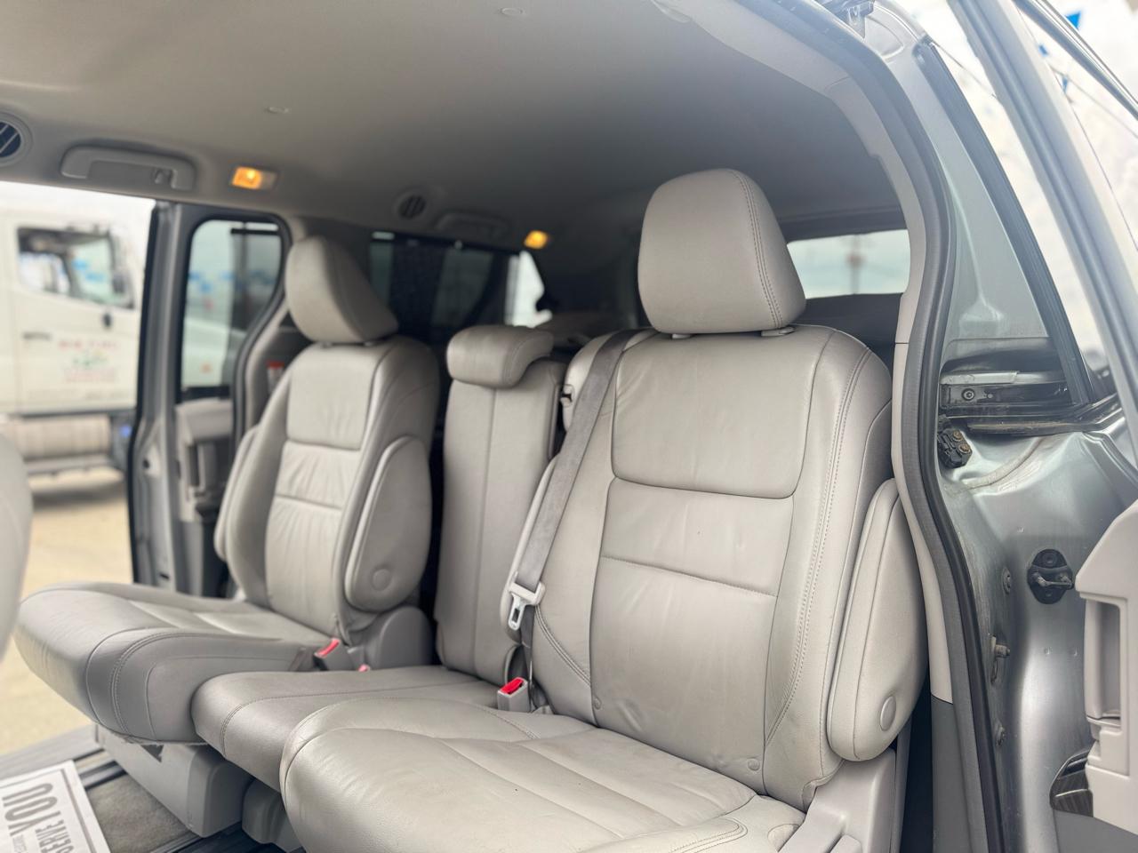 Toyota Sienna Limited Premium 7-Passenger 2018