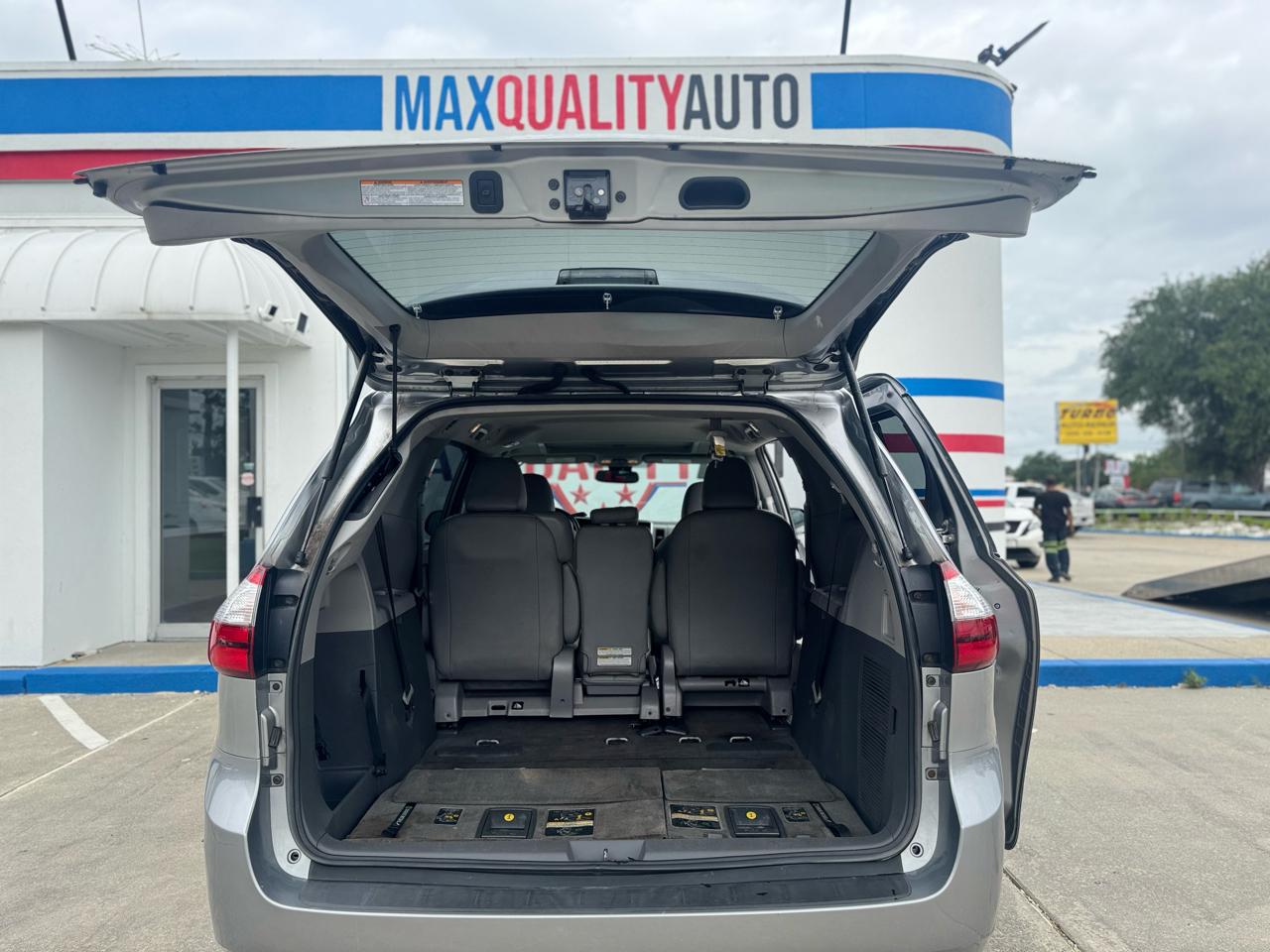 Toyota Sienna Limited Premium 7-Passenger 2018