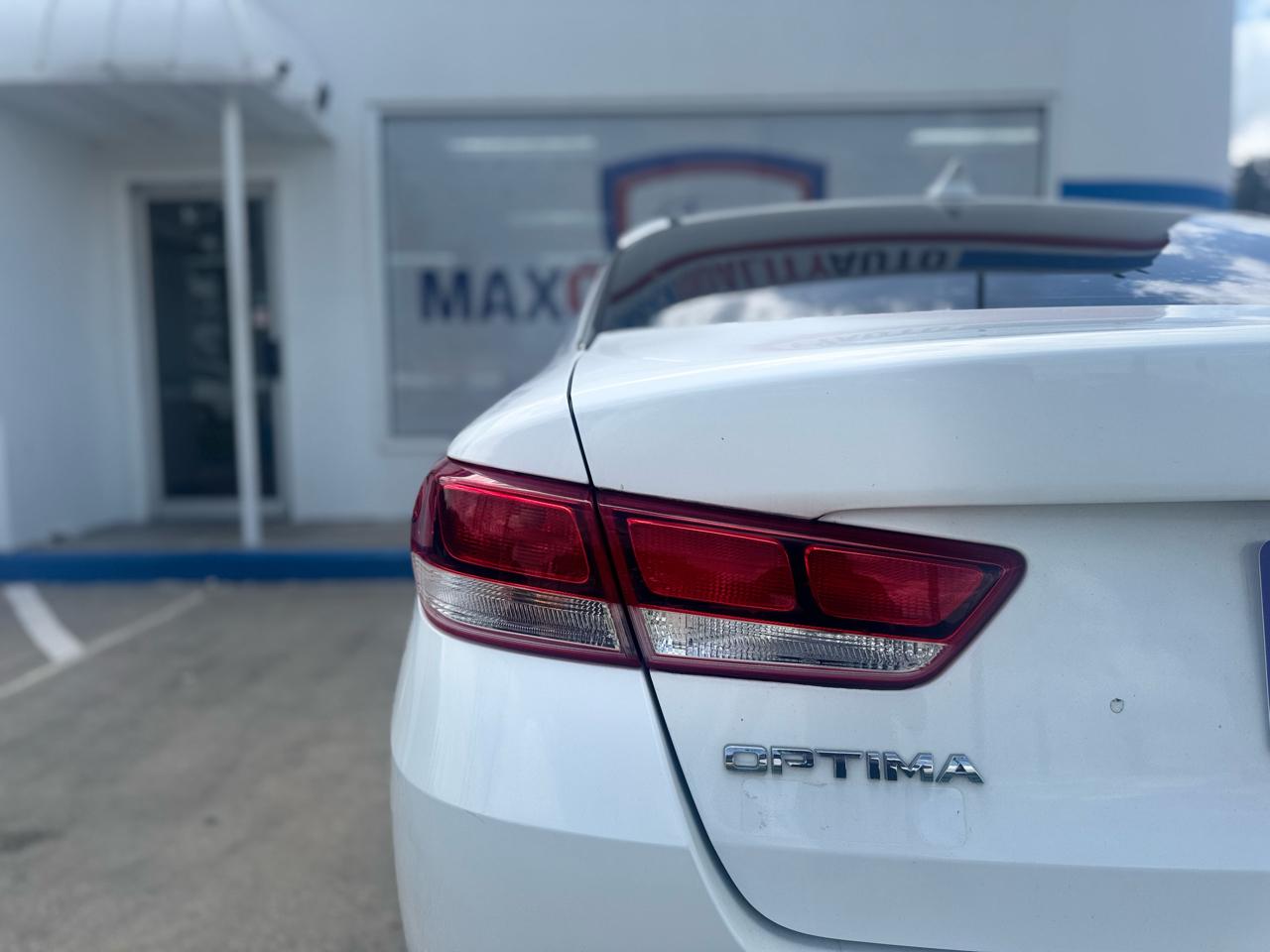 Kia Optima LX 2018