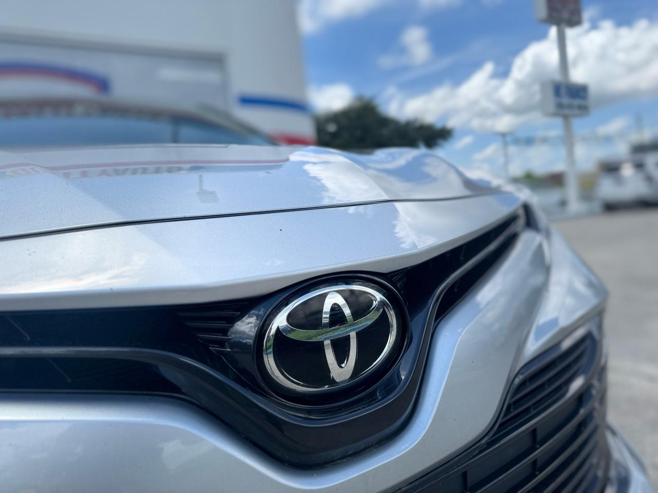Toyota Camry LE 2020
