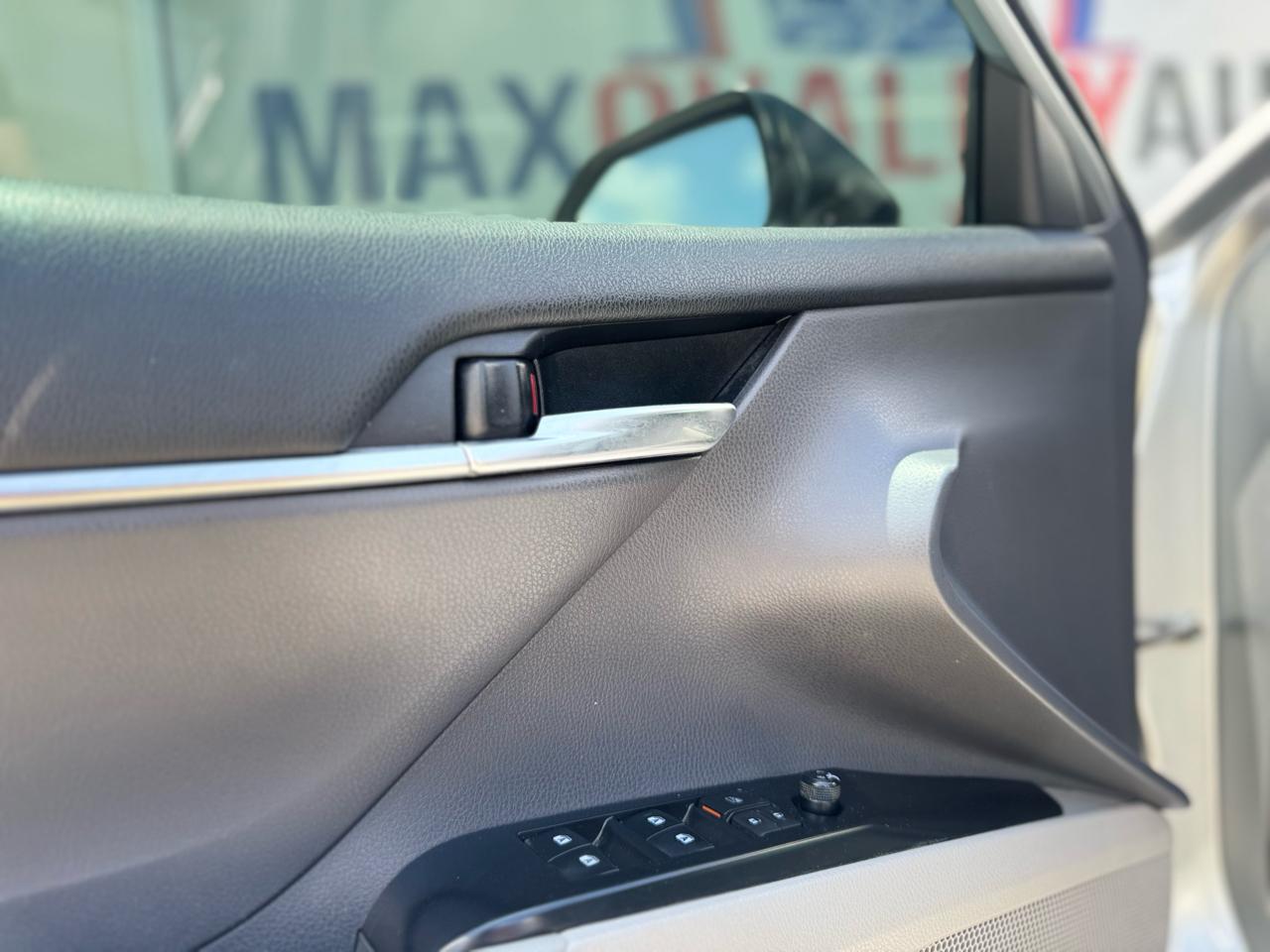 Toyota Camry LE 2020