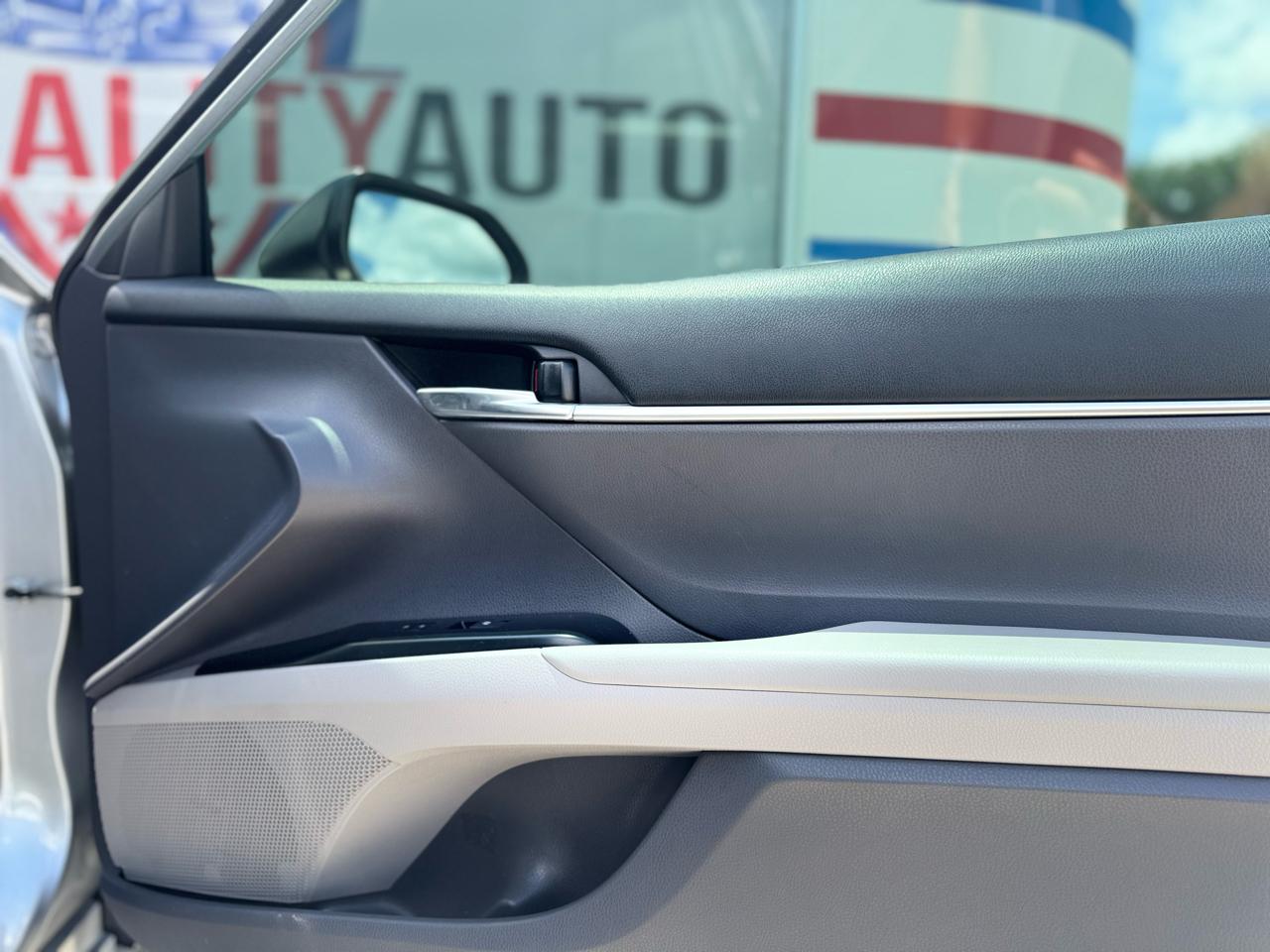 Toyota Camry LE 2020