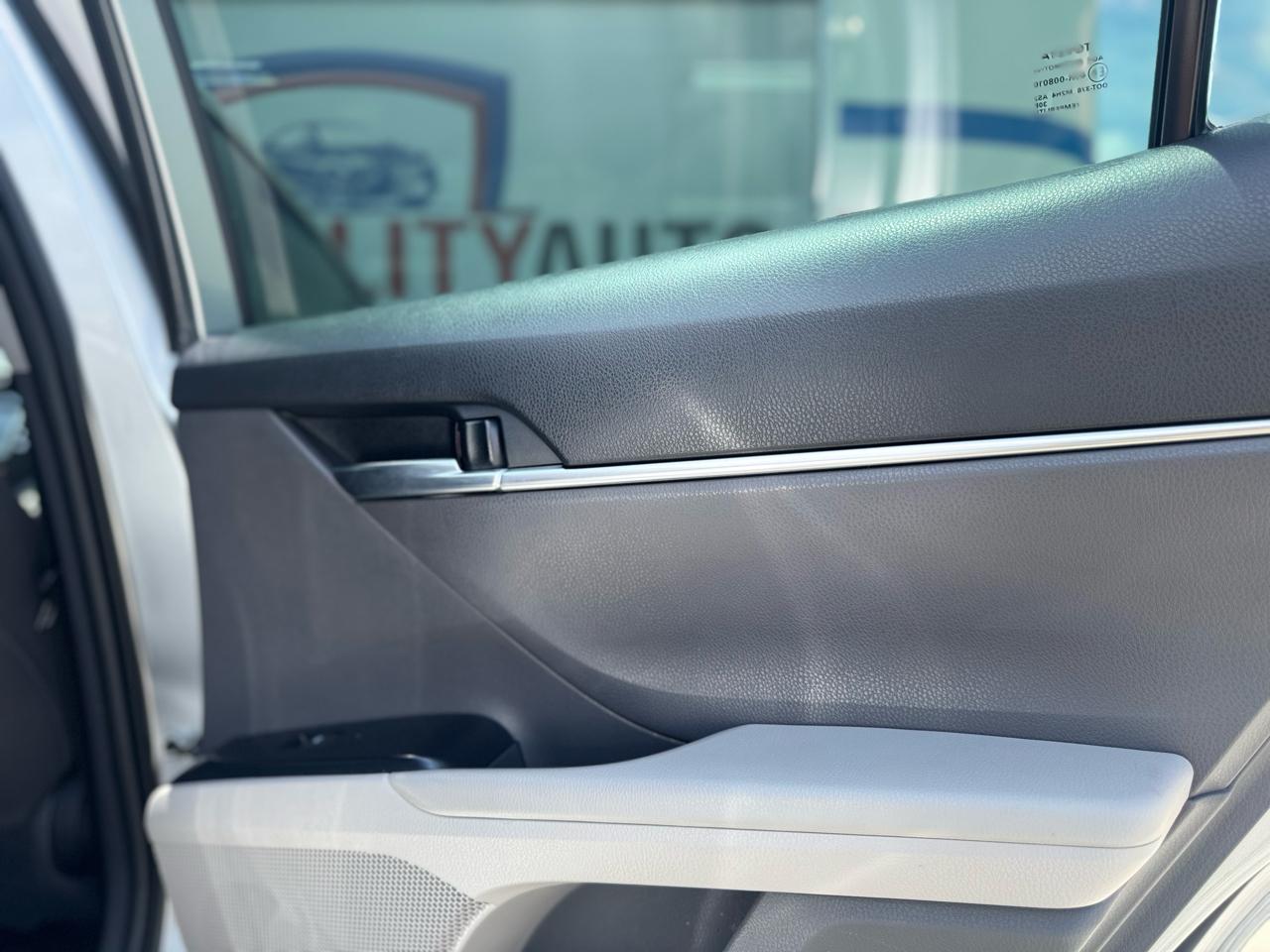 Toyota Camry LE 2020