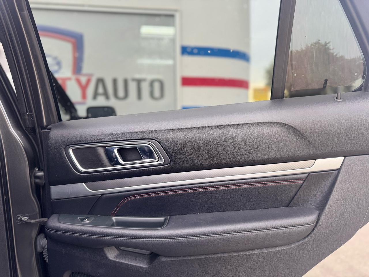 Ford Explorer Sport 4WD 2018