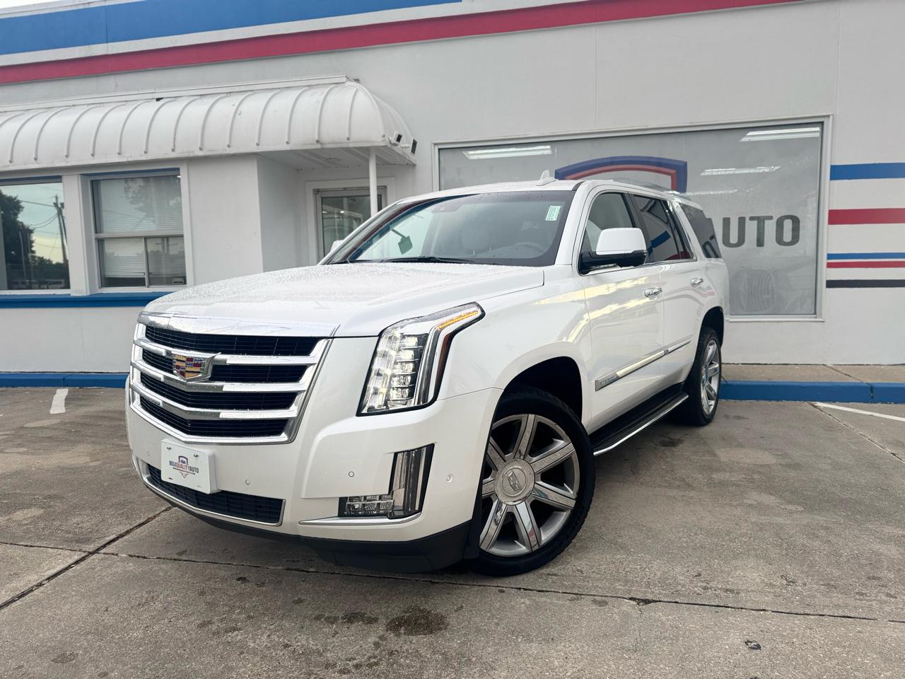 Cadillac Escalade Luxury 4WD 2017