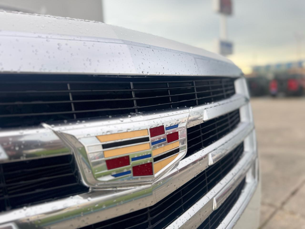 Cadillac Escalade Luxury 4WD 2017