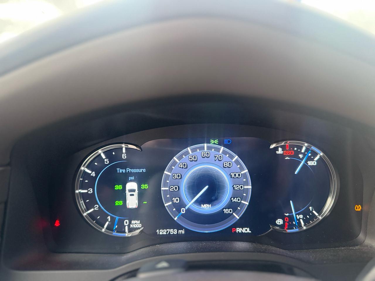 Cadillac Escalade Luxury 4WD 2017