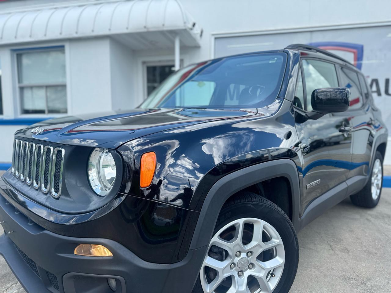 Jeep Renegade Latitude FWD 2017