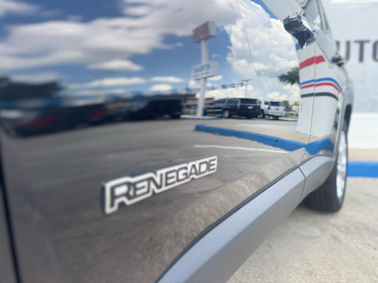 Jeep Renegade Latitude FWD 2017
