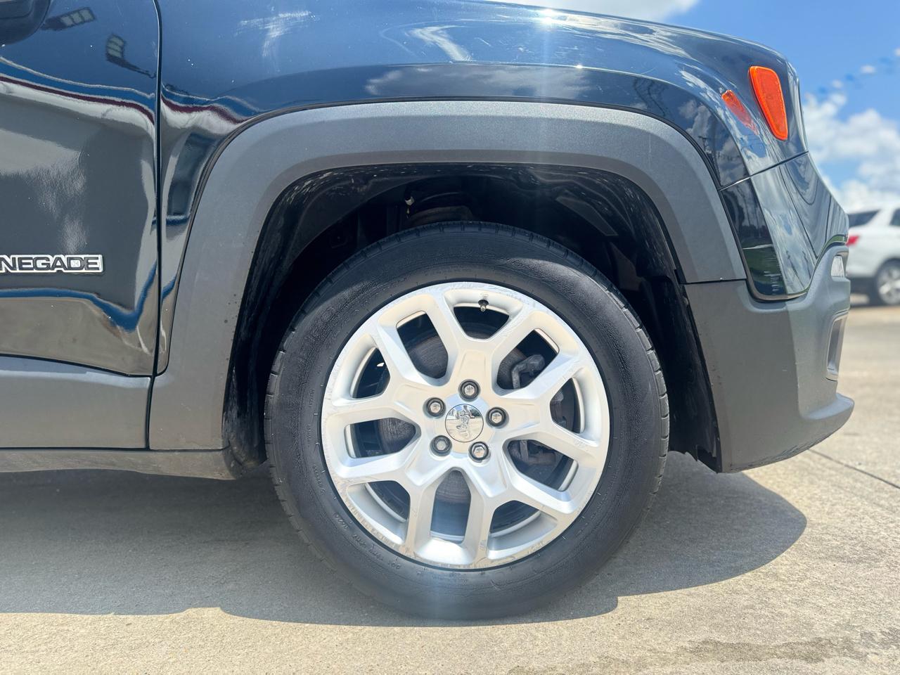 Jeep Renegade Latitude FWD 2017