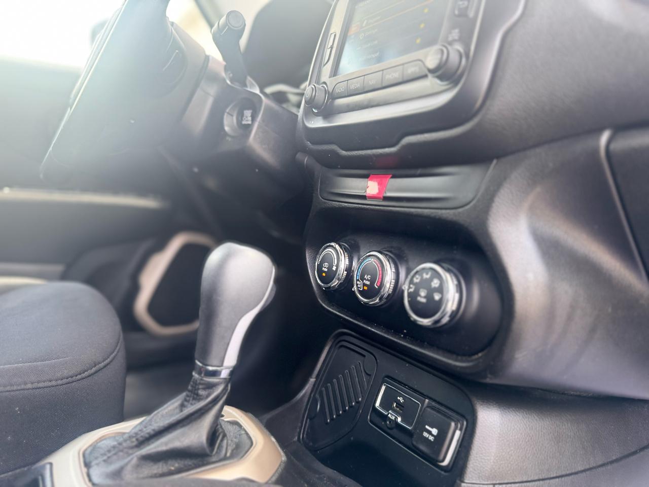 Jeep Renegade Latitude FWD 2017
