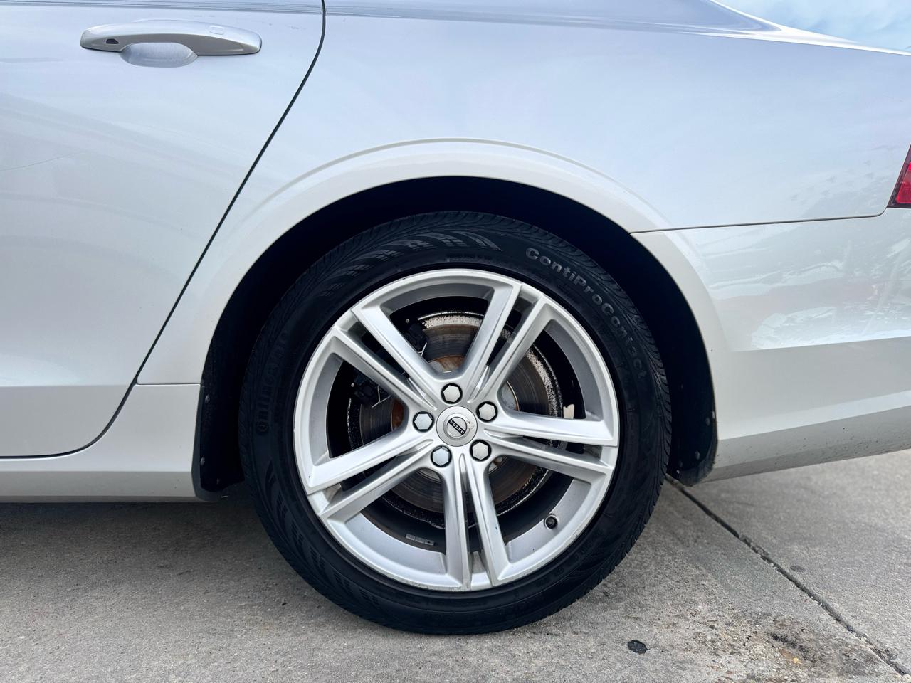 Volvo S90 T5 Momentum AWD 2018