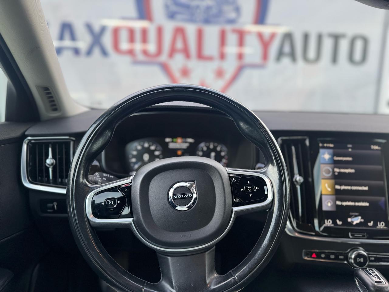 Volvo S90 T5 Momentum AWD 2018
