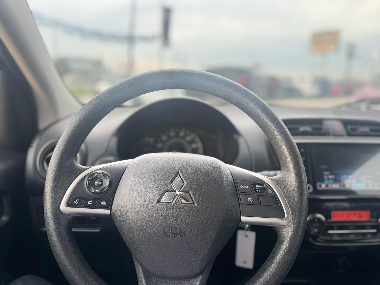 Mitsubishi Mirage G4 ES 2024