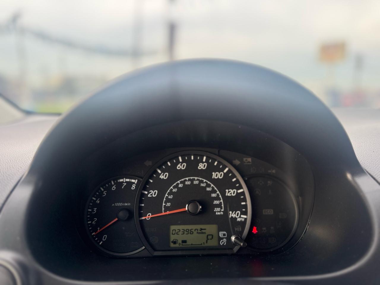 Mitsubishi Mirage G4 ES 2024