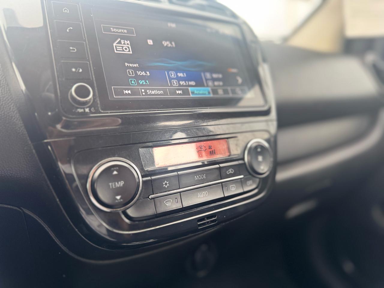 Mitsubishi Mirage G4 ES 2024