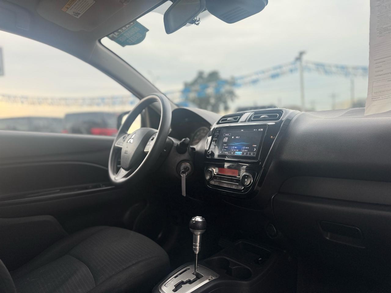 Mitsubishi Mirage G4 ES 2024