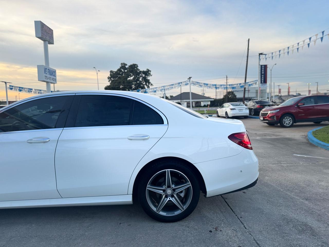 Mercedes-Benz E-Class E300 Luxury Sedan 2017