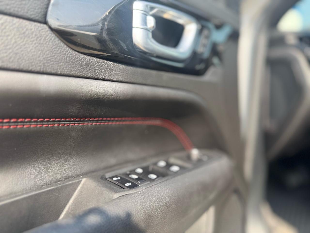 Jeep Compass Trailhawk 2025