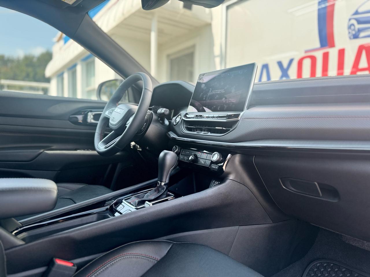 Jeep Compass Trailhawk 2025
