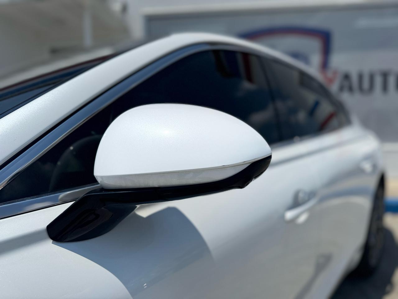 Genesis G80 2.5T AWD 2021
