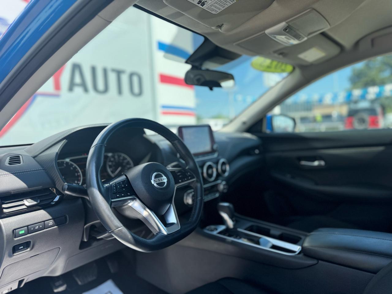 Nissan Sentra SV 2023