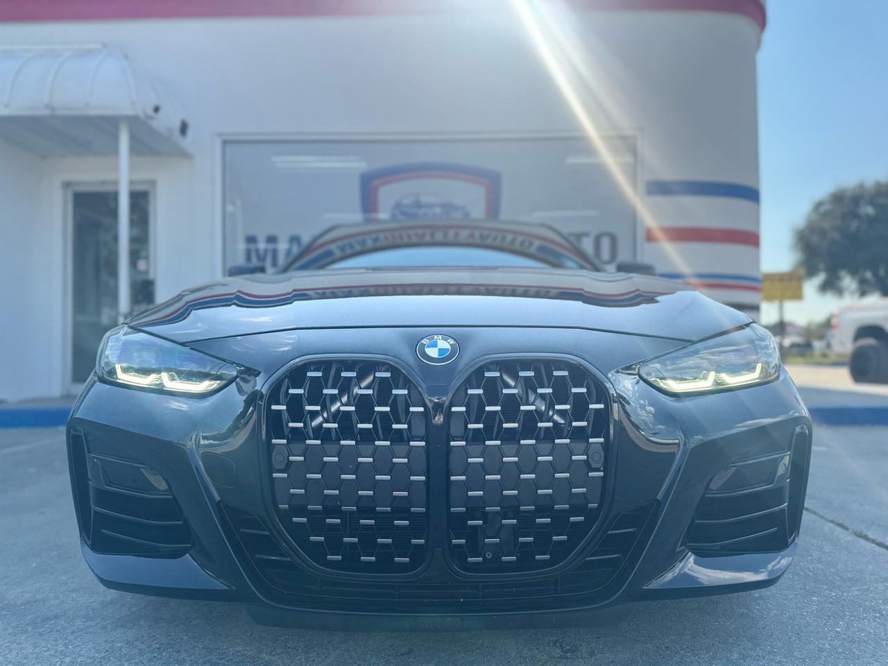 BMW 4-Series M440i Coupe 2023