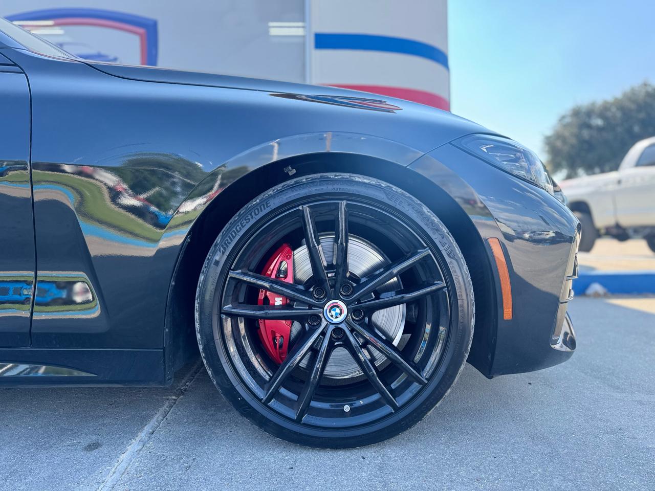 BMW 4-Series M440i Coupe 2023