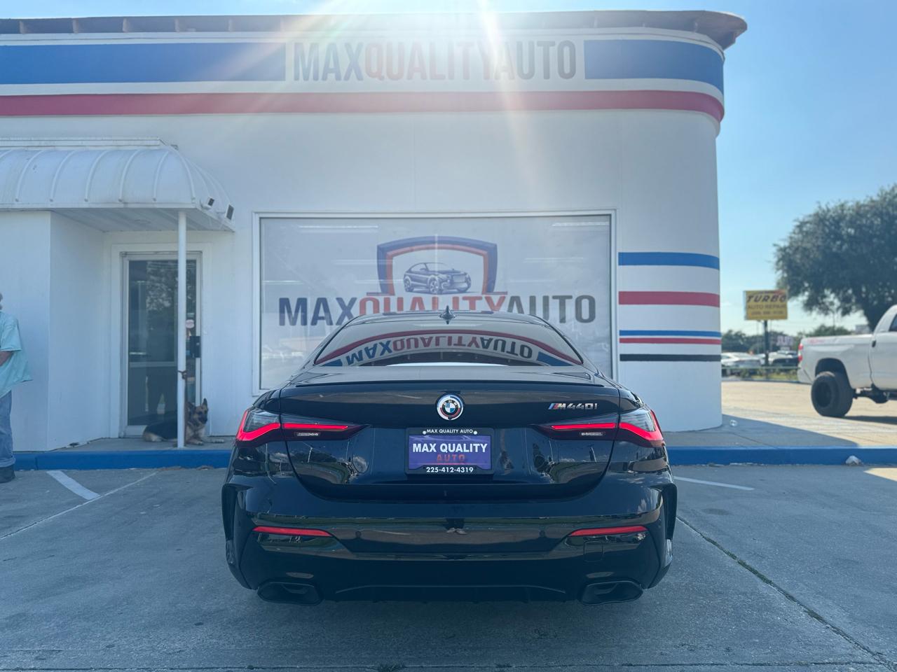 BMW 4-Series M440i Coupe 2023