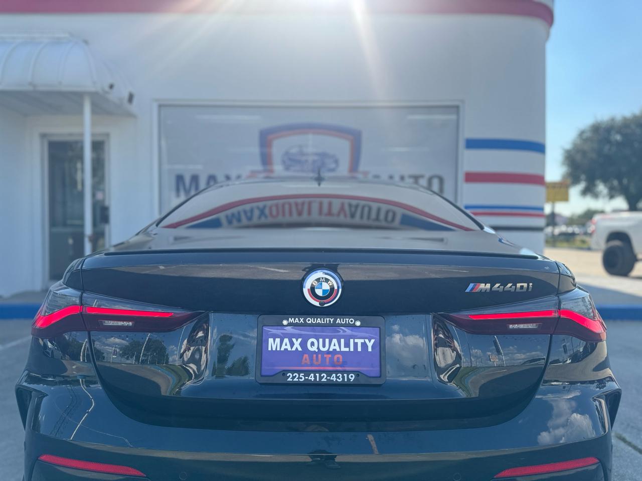BMW 4-Series M440i Coupe 2023