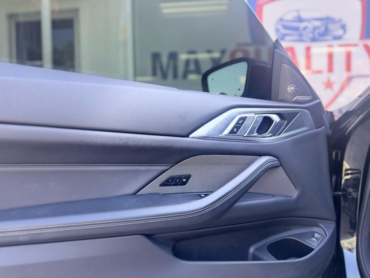 BMW 4-Series M440i Coupe 2023