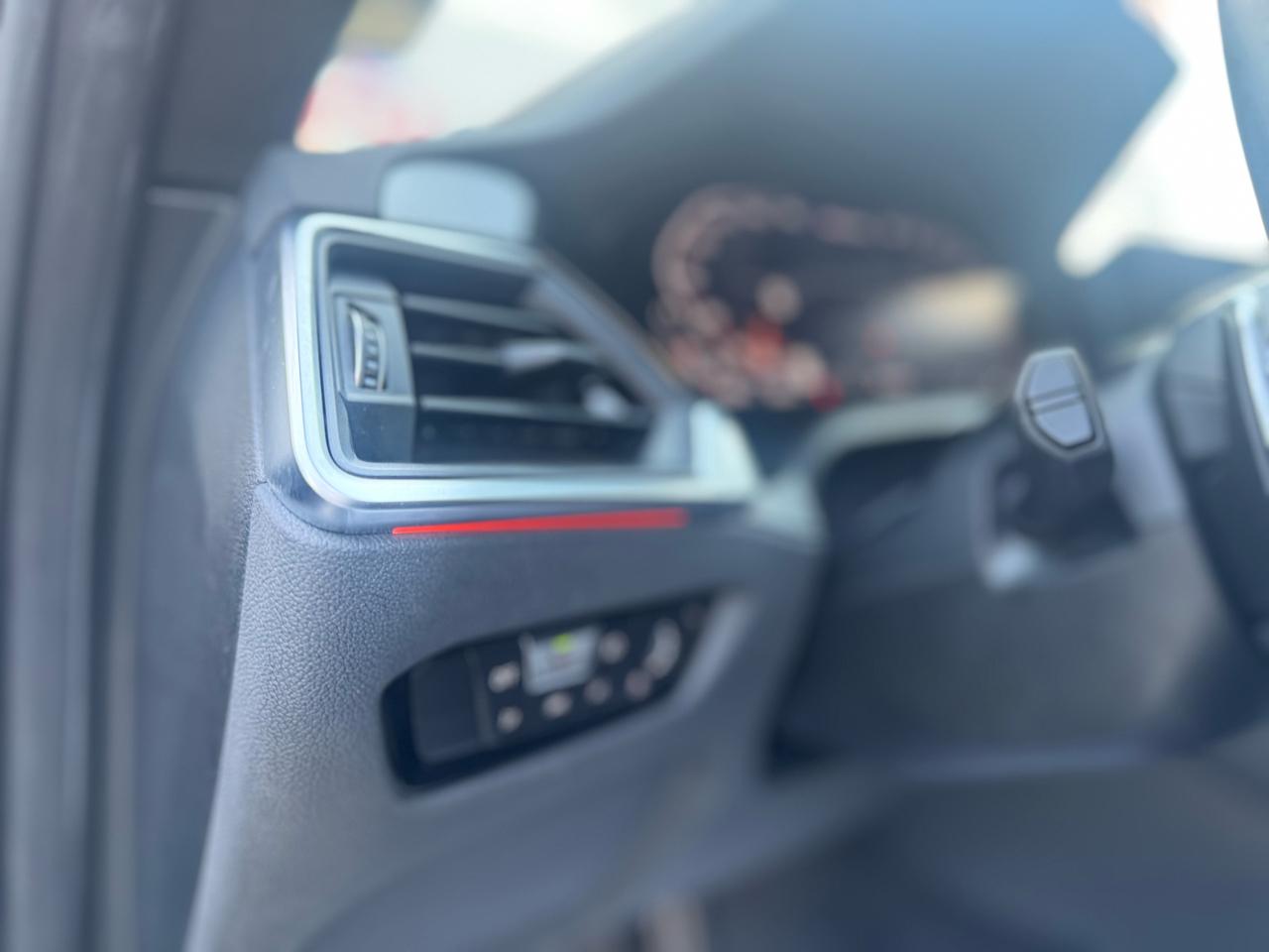 BMW 4-Series M440i Coupe 2023