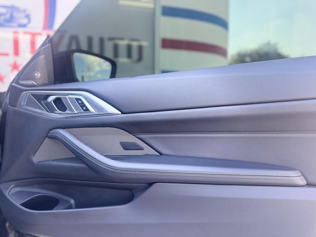 BMW 4-Series M440i Coupe 2023
