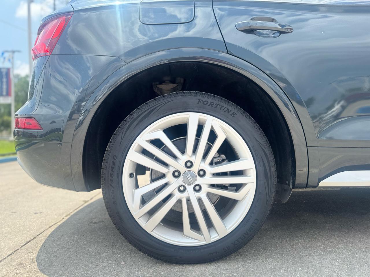Audi Q5 2.0T Premium Plus quattro 2018