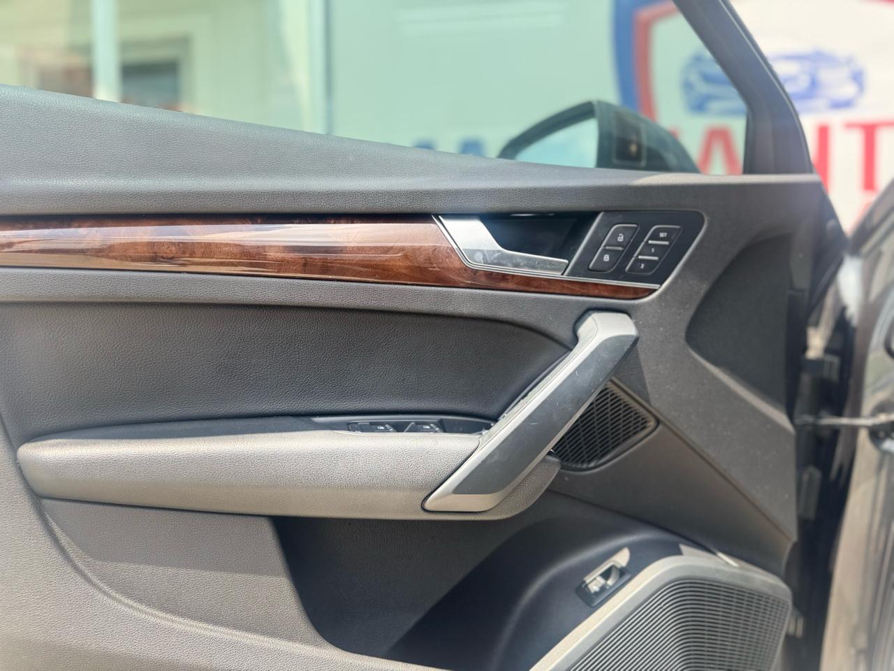 Audi Q5 2.0T Premium Plus quattro 2018
