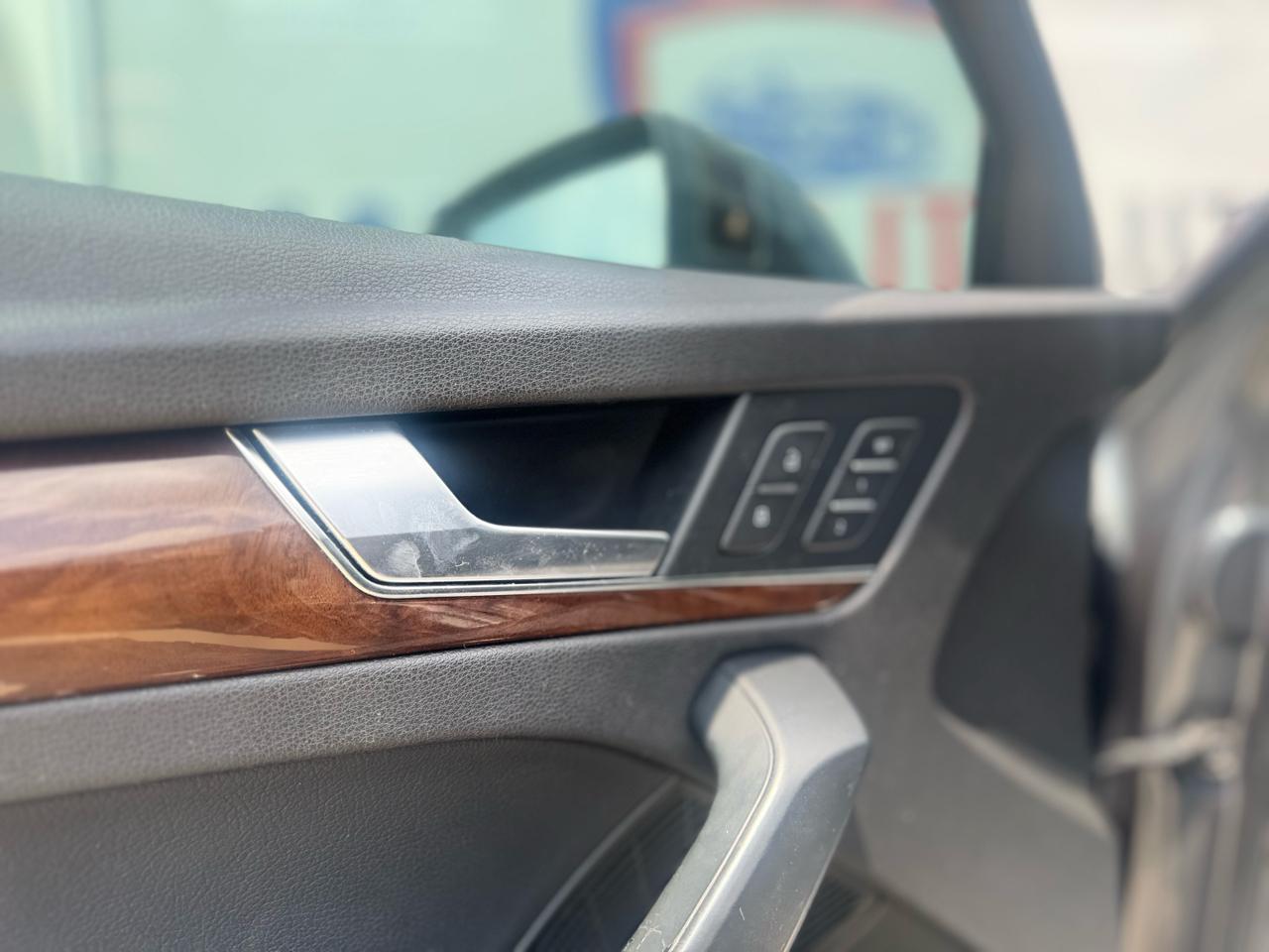 Audi Q5 2.0T Premium Plus quattro 2018