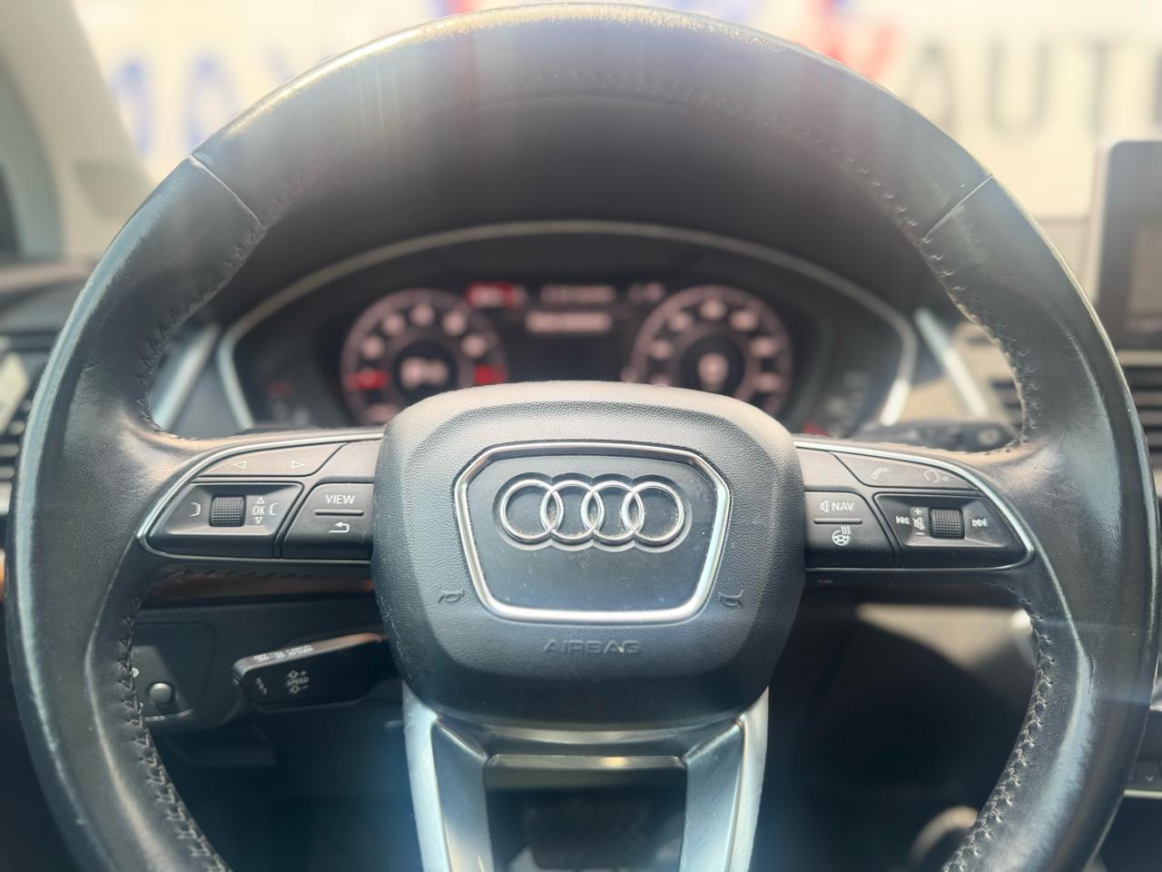 Audi Q5 2.0T Premium Plus quattro 2018