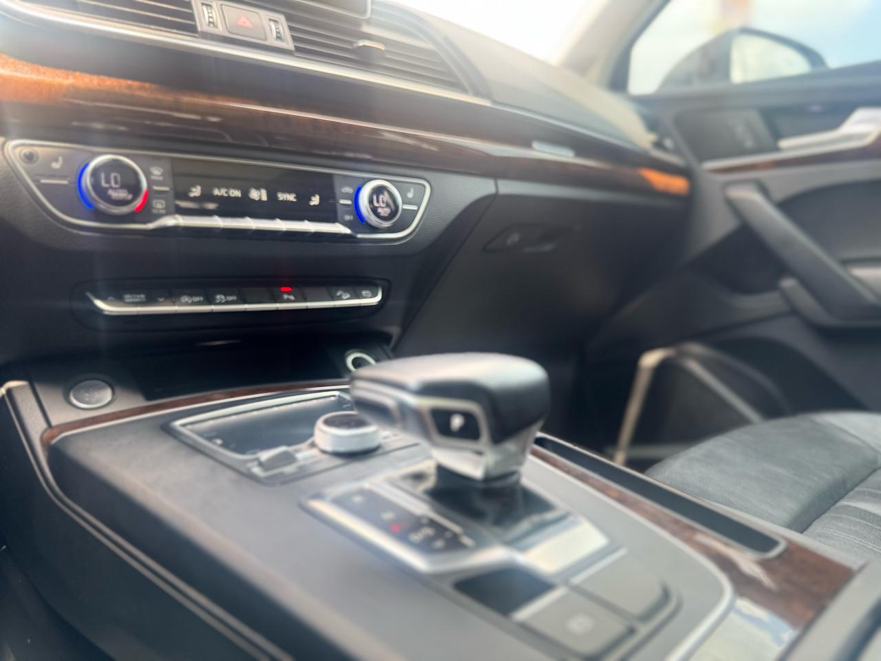 Audi Q5 2.0T Premium Plus quattro 2018