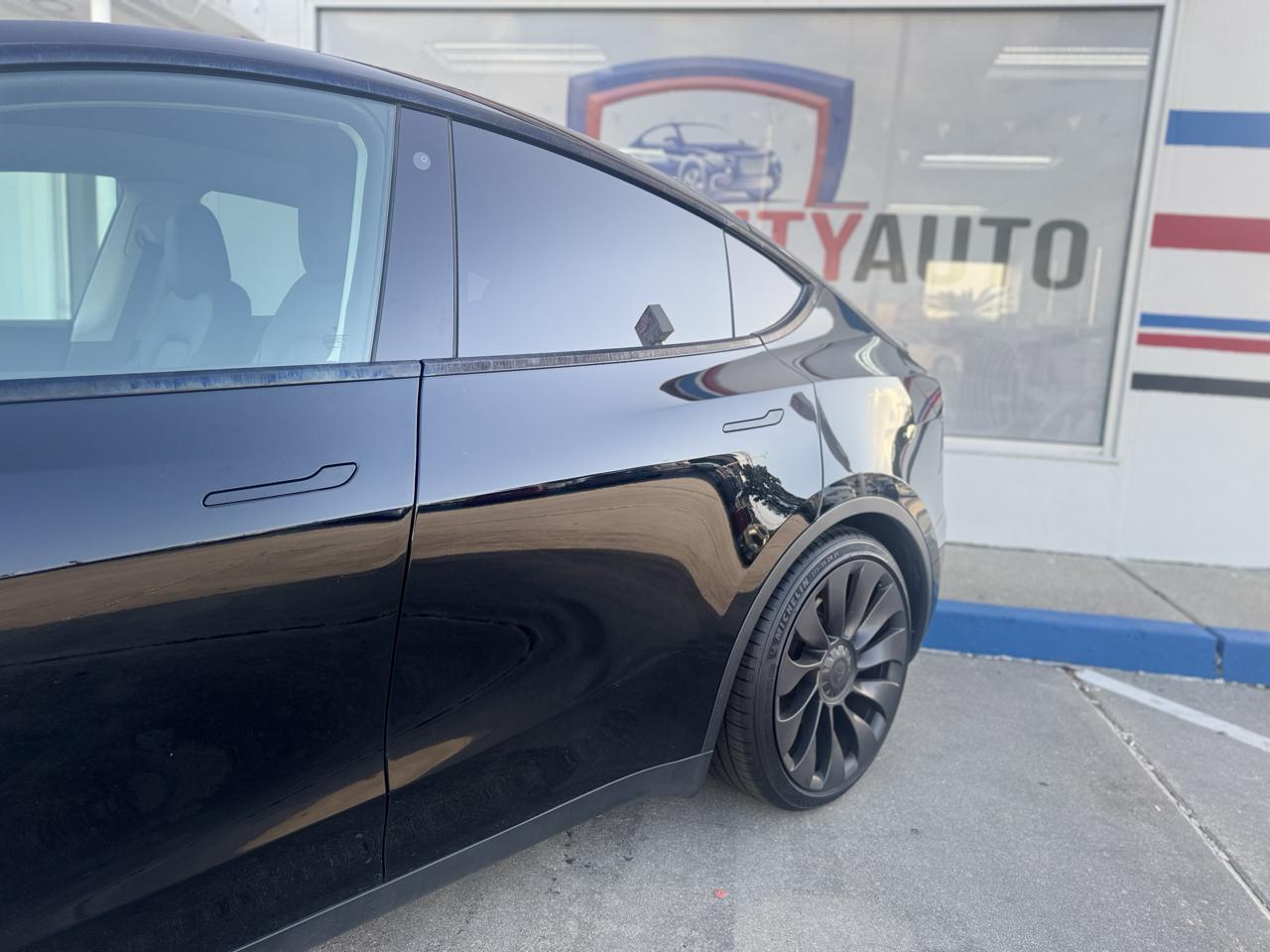 Tesla Model Y Performance 2022