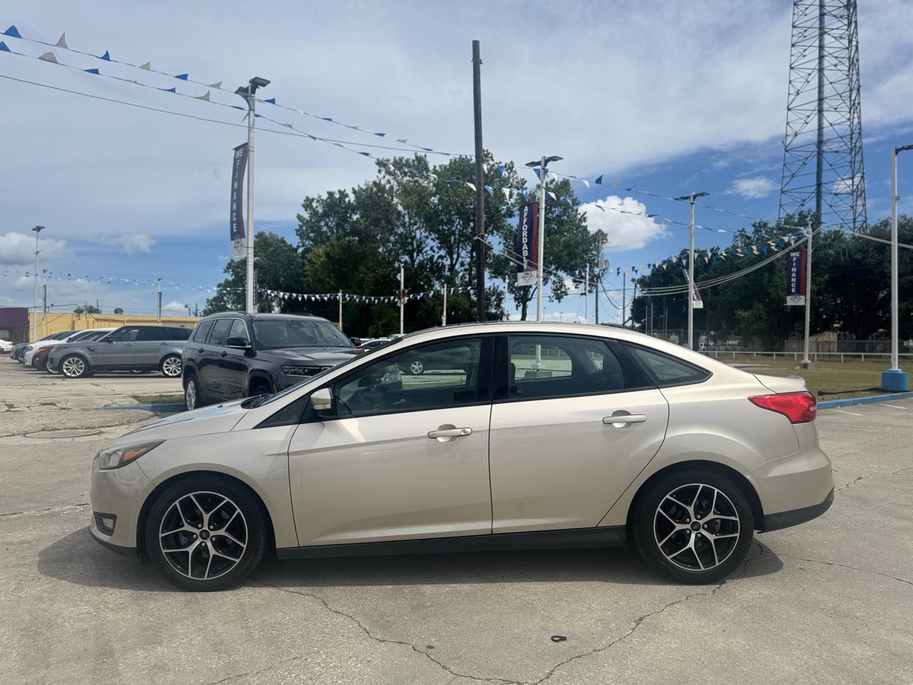 Ford Focus photo 7