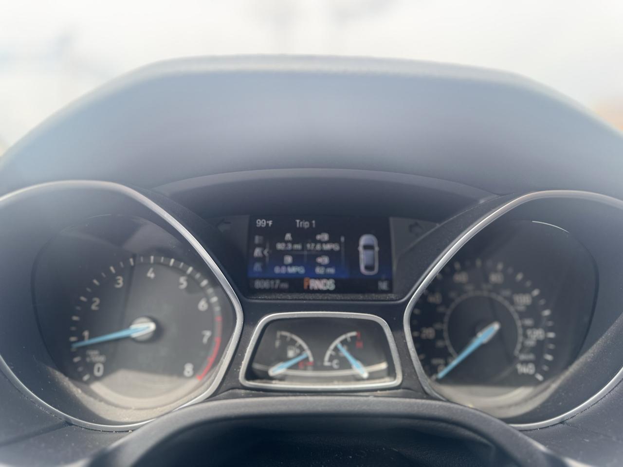 Ford Focus photo 12