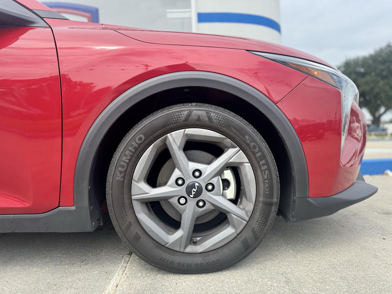 Kia K4 LX 2025