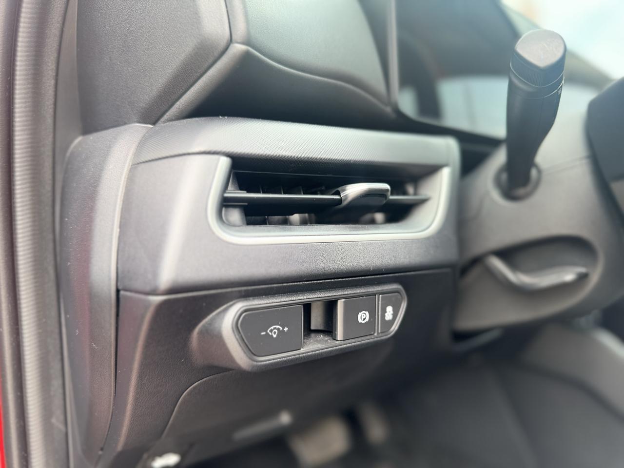 Kia K4 LX 2025