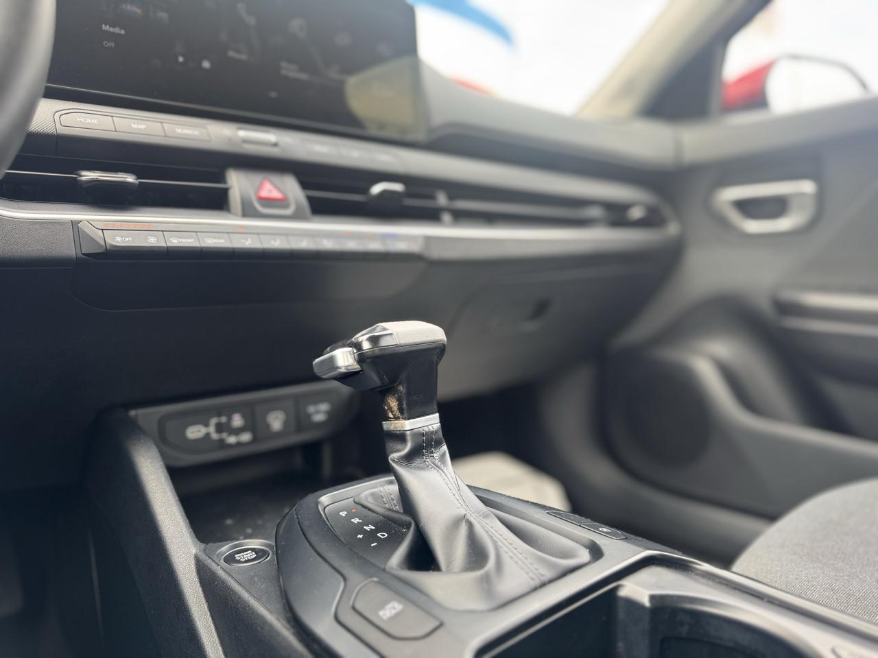 Kia K4 LX 2025