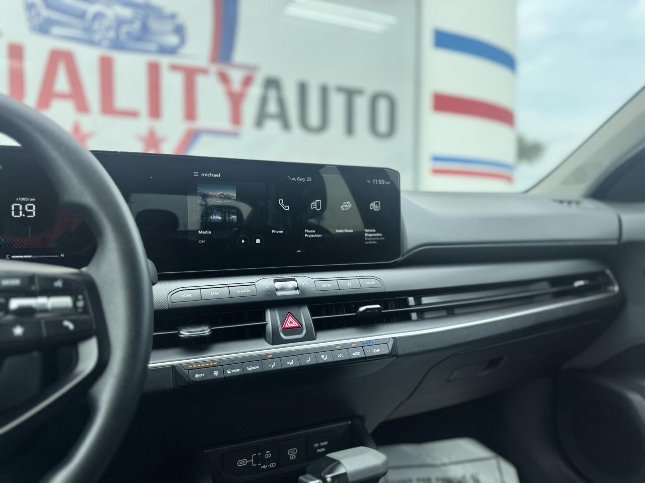 Kia K4 LX 2025
