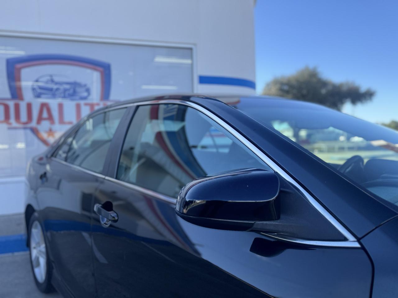 Toyota Camry SE 2012