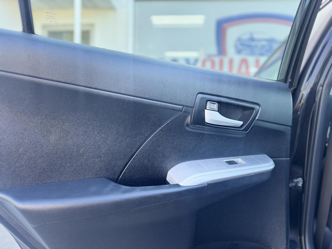 Toyota Camry SE 2012