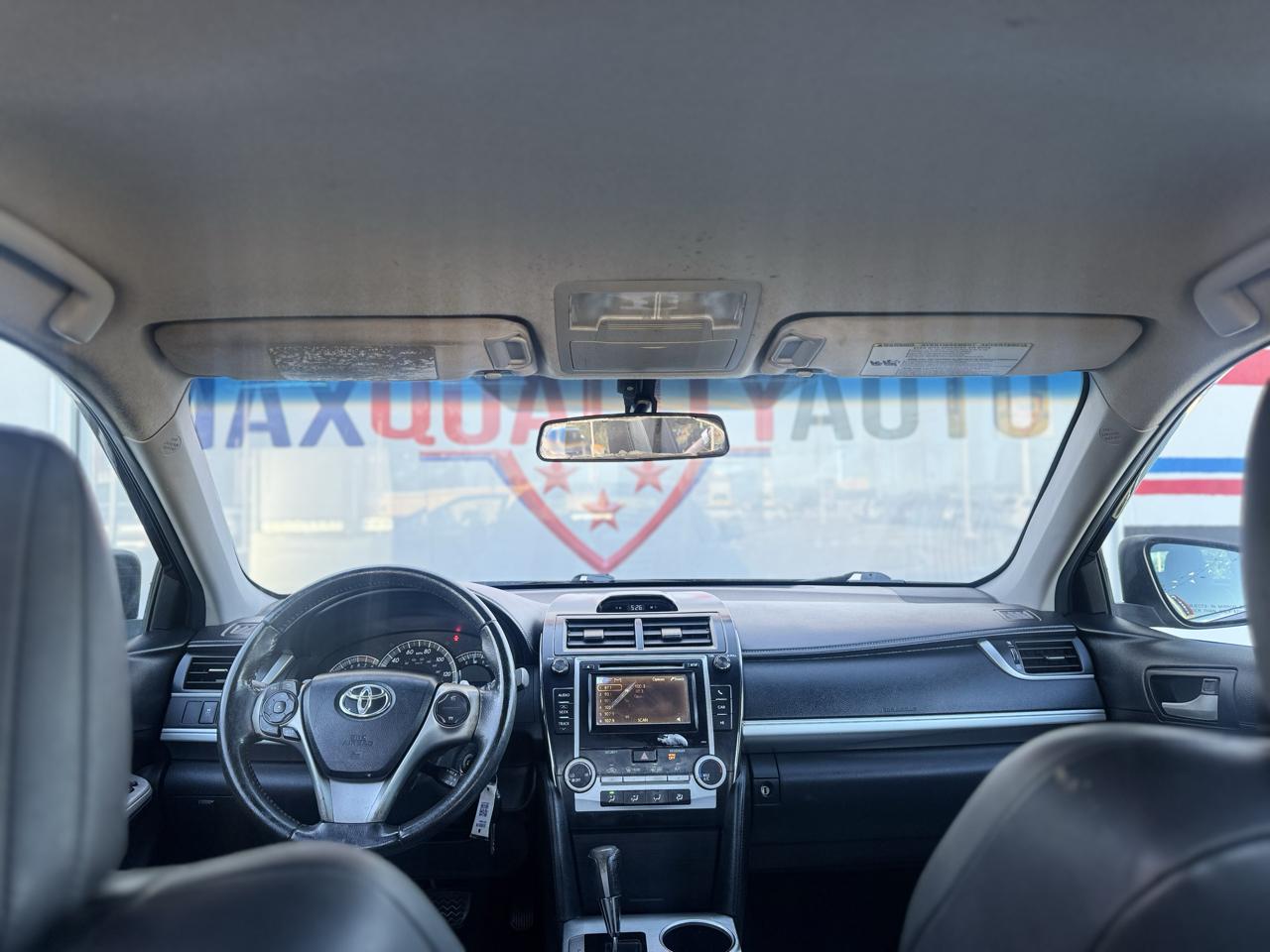 Toyota Camry SE 2012